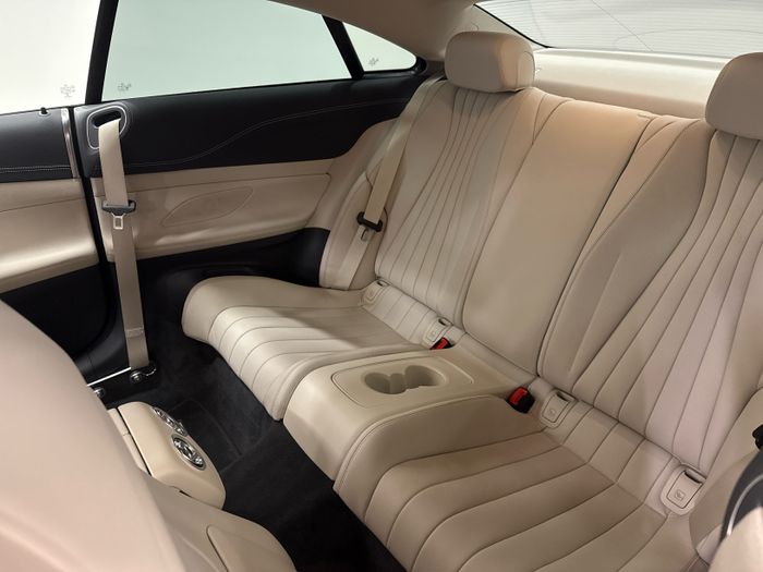 Mercedes-Benz E-Class 2023