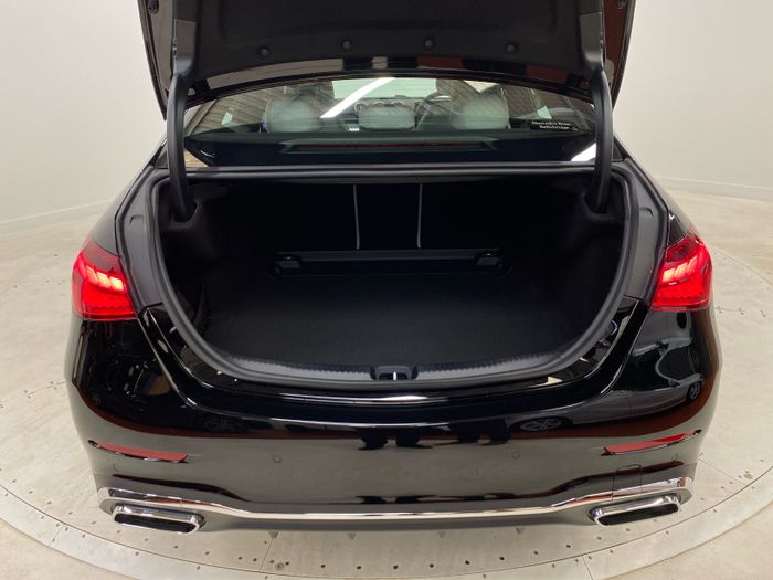 Mercedes-Benz C-Class 2026