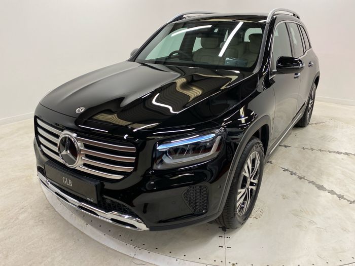 Mercedes-Benz GLB 2026