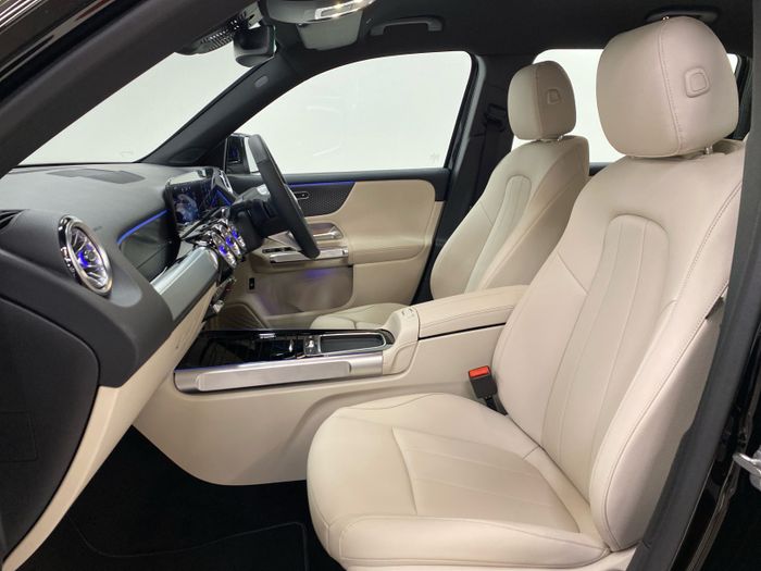 Mercedes-Benz GLB 2026