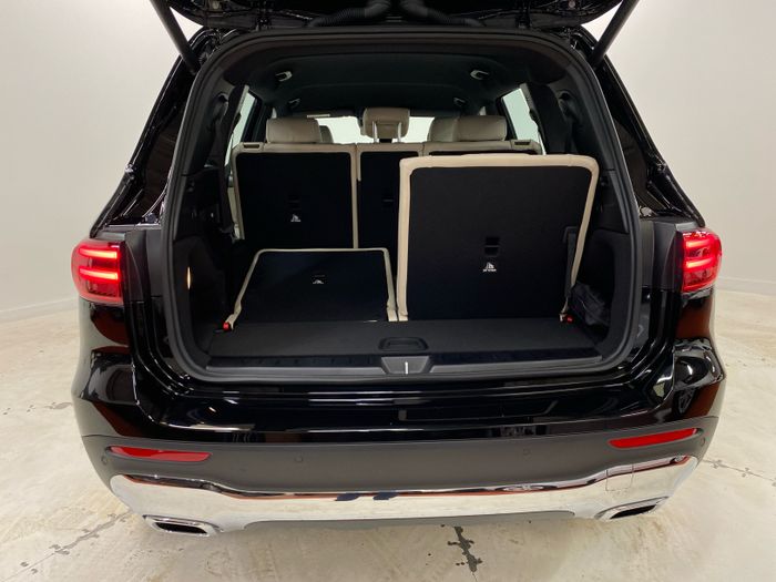 Mercedes-Benz GLB 2026