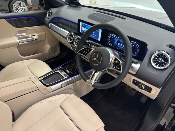 Mercedes-Benz GLB 2026