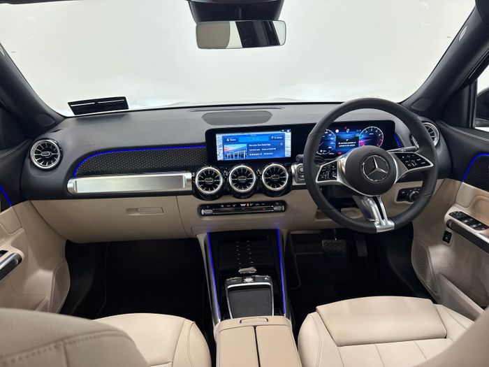 Mercedes-Benz GLB 2026