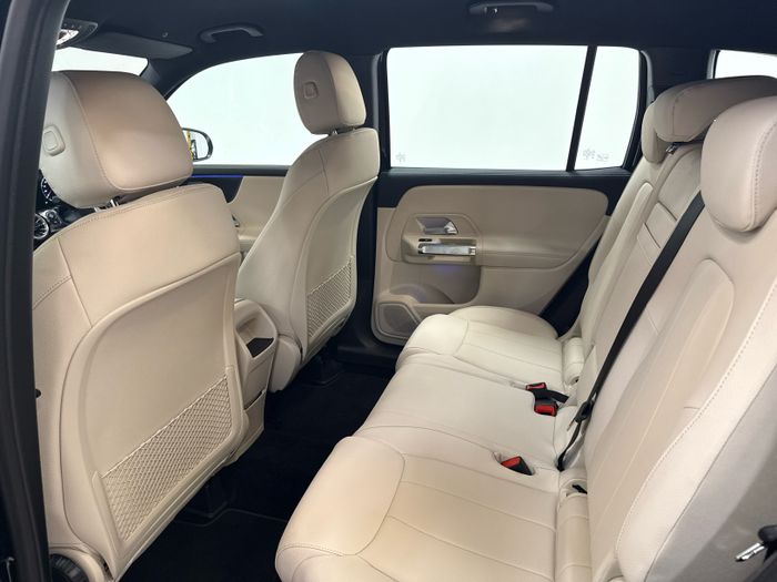 Mercedes-Benz GLB 2026