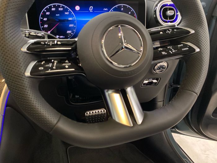 Mercedes-Benz GLC 2026
