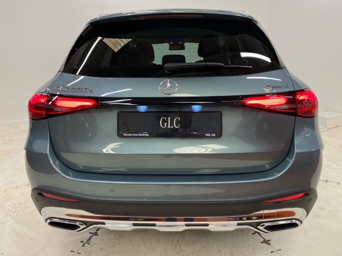 Mercedes-Benz GLC 2026