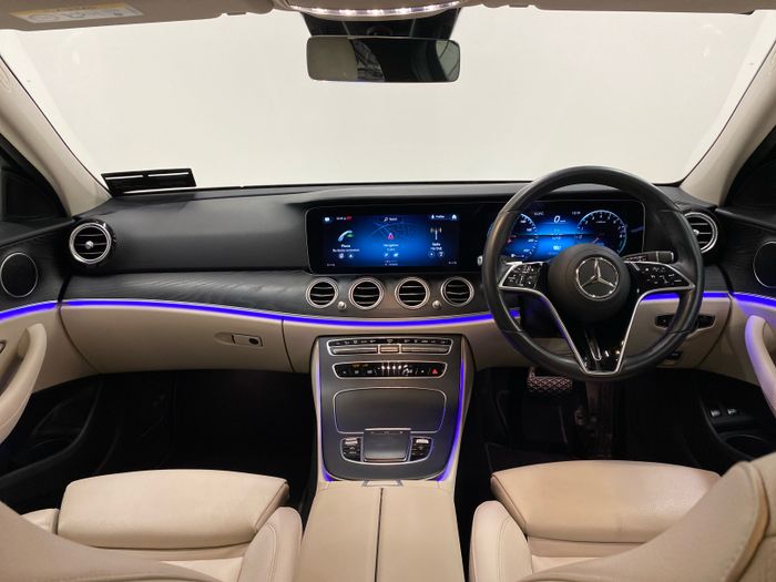 Mercedes-Benz E-Class 2022