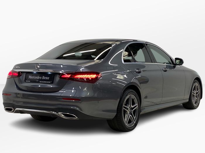 Mercedes-Benz E-Class 2022