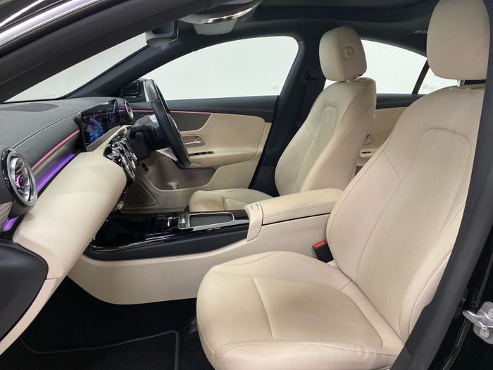 Mercedes-Benz CLA 2025