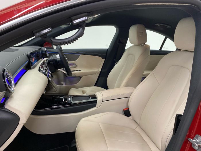 Mercedes-Benz CLA 2025