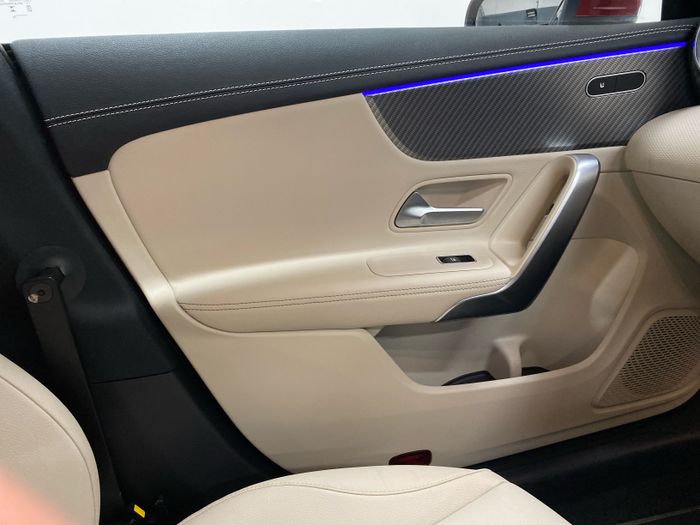 Mercedes-Benz CLA 2025