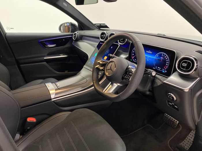 Mercedes-Benz GLC 2025