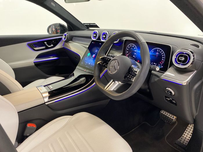 Mercedes-Benz GLC 2025