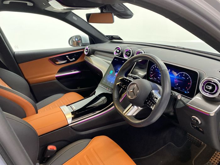 Mercedes-Benz GLC 2025