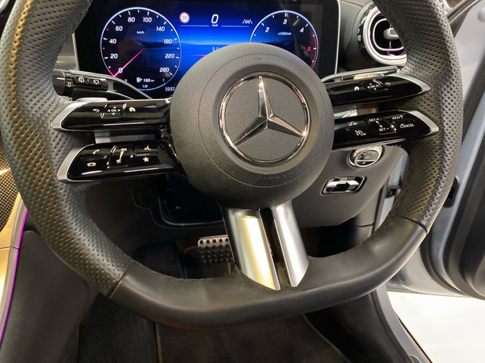 Mercedes-Benz GLC 2025