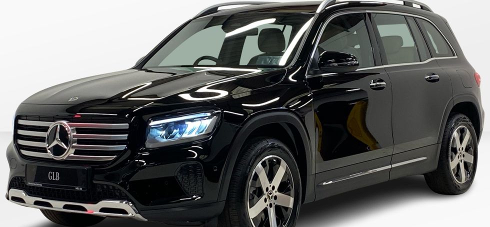 Mercedes-Benz GLB 2026