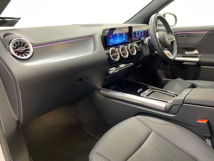 Mercedes-Benz GLA 2025