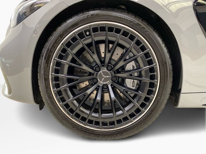 Mercedes-Benz AMG 2026