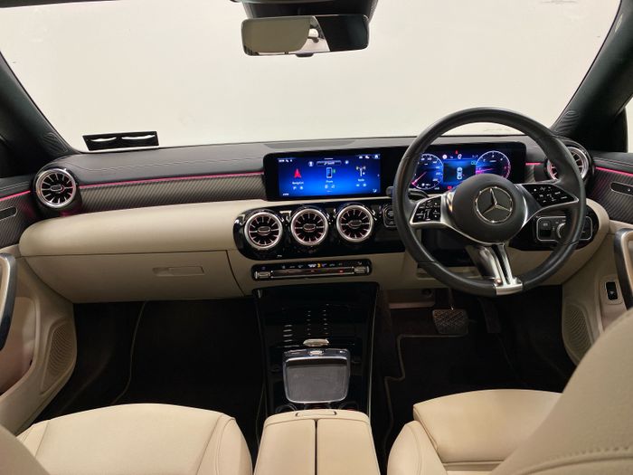 Mercedes-Benz CLA 2024