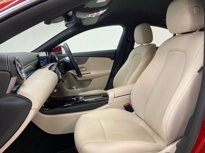 Mercedes-Benz CLA 2025