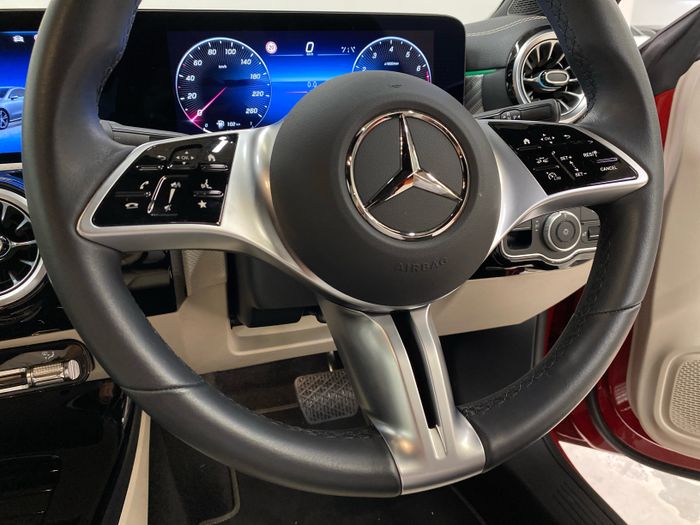 Mercedes-Benz CLA 2025