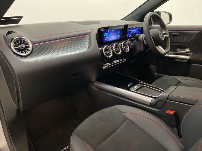 Mercedes-Benz EQA 2026