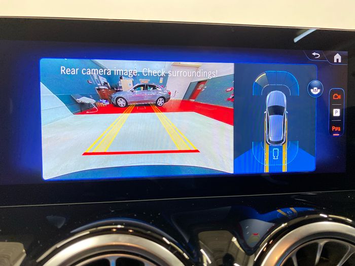 Mercedes-Benz EQA 2026