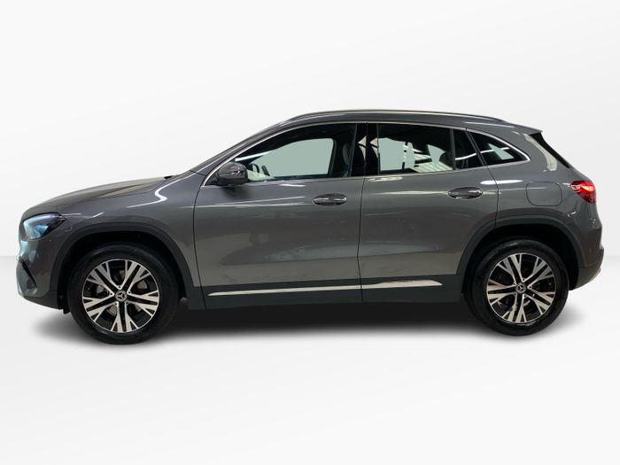 Mercedes-Benz GLA 2025