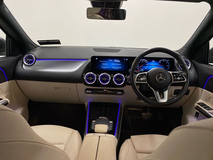 Mercedes-Benz EQA 2022
