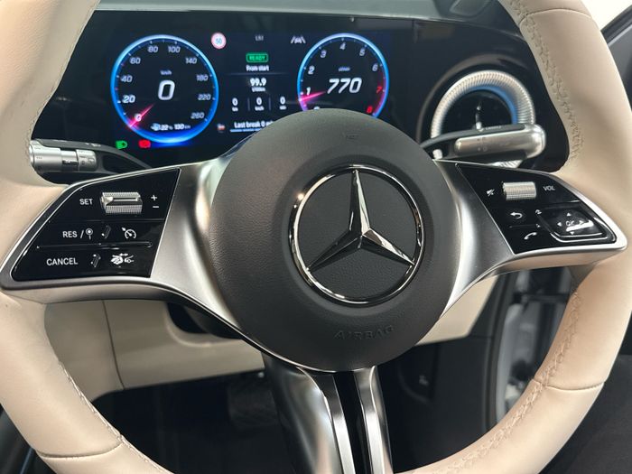 Mercedes-Benz GLB 2026