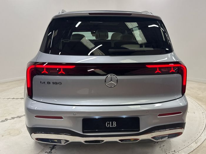Mercedes-Benz GLB 2026