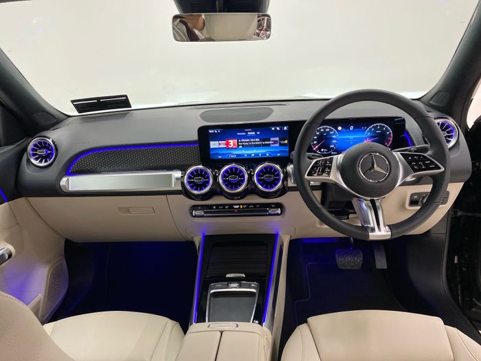 Mercedes-Benz GLB 2026