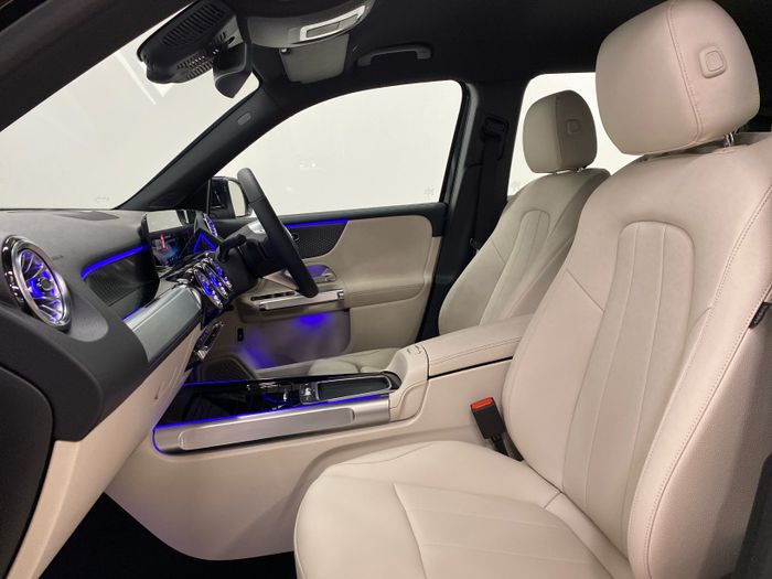 Mercedes-Benz GLB 2026
