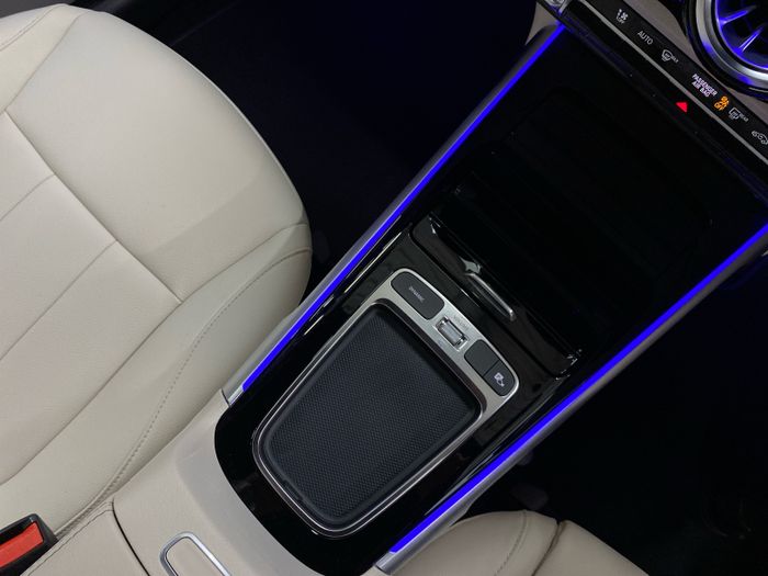 Mercedes-Benz GLB 2026