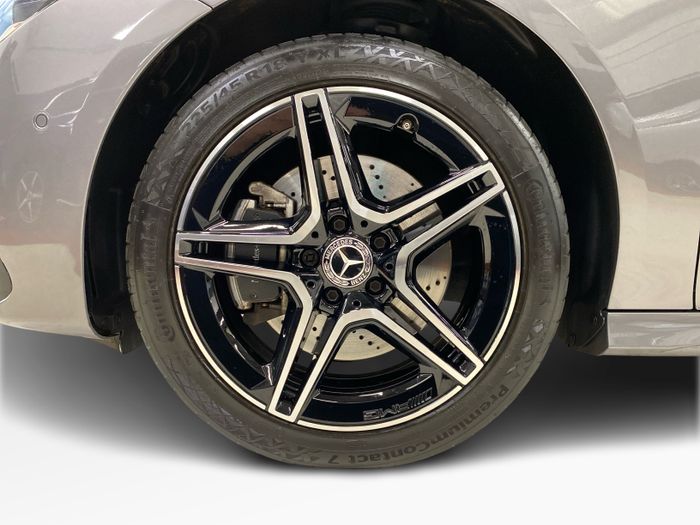 Mercedes-Benz CLA 2025