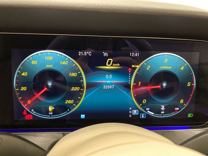 Mercedes-Benz E-Class 2023