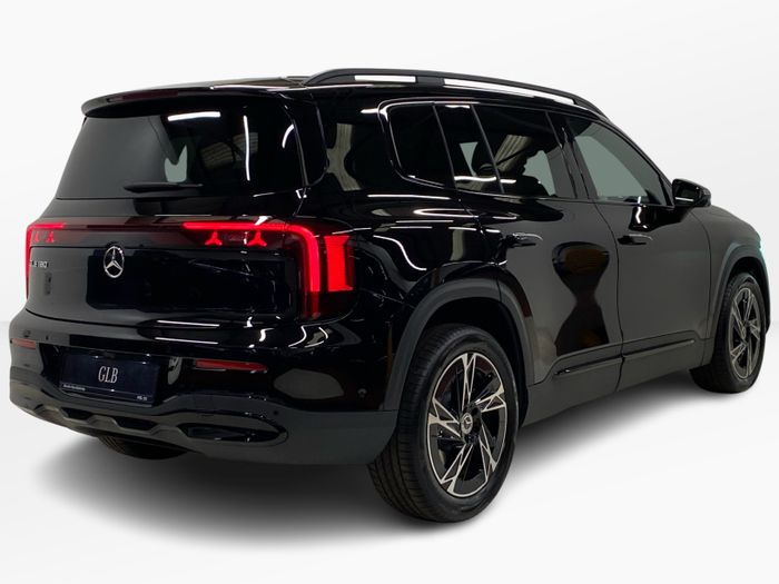Mercedes-Benz GLB 2026