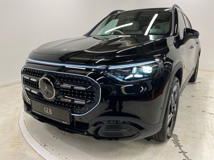 Mercedes-Benz GLB 2026