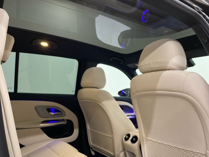 Mercedes-Benz GLB 2026