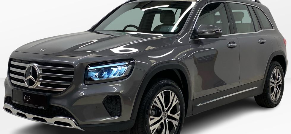 Mercedes-Benz GLB 2026