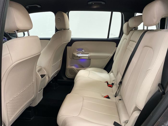 Mercedes-Benz GLB 2026