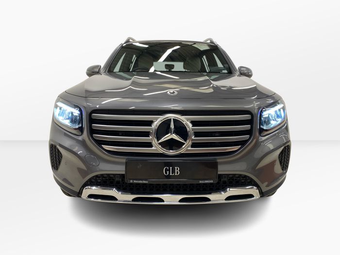 Mercedes-Benz GLB 2026