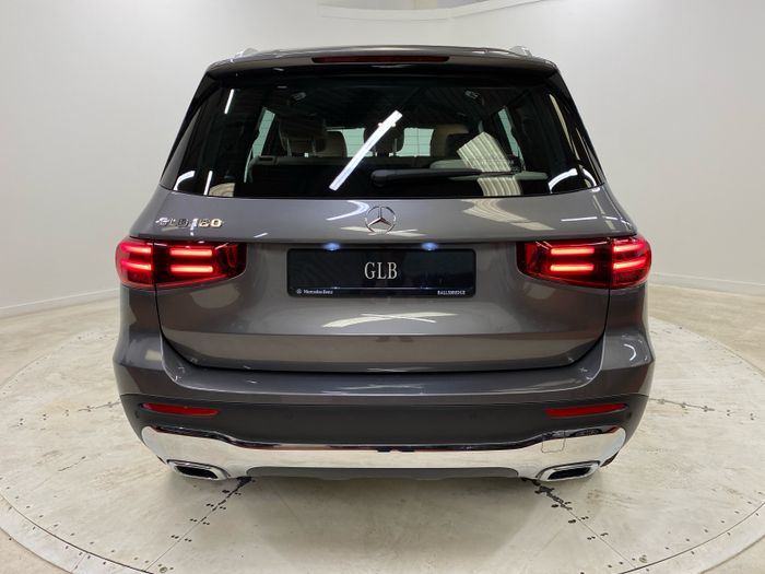 Mercedes-Benz GLB 2026