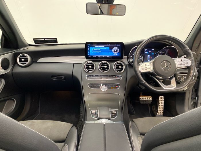 Mercedes-Benz C-Class 2021