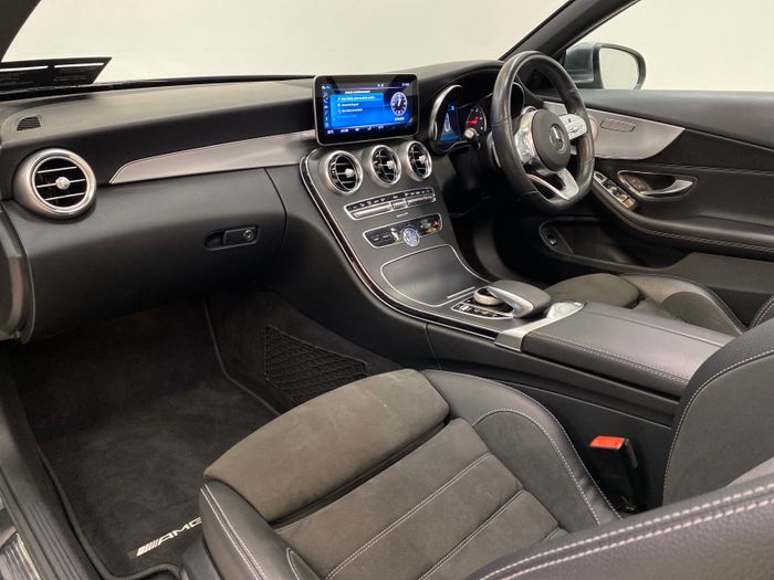 Mercedes-Benz C-Class 2021