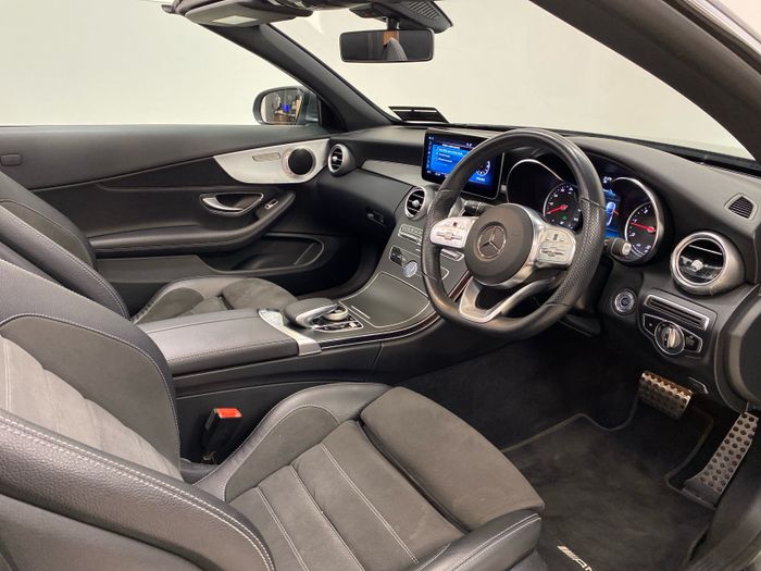 Mercedes-Benz C-Class 2021