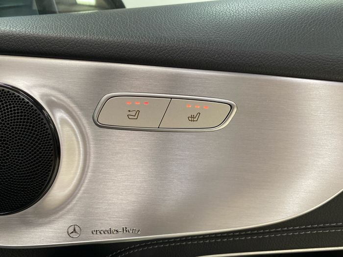 Mercedes-Benz C-Class 2021