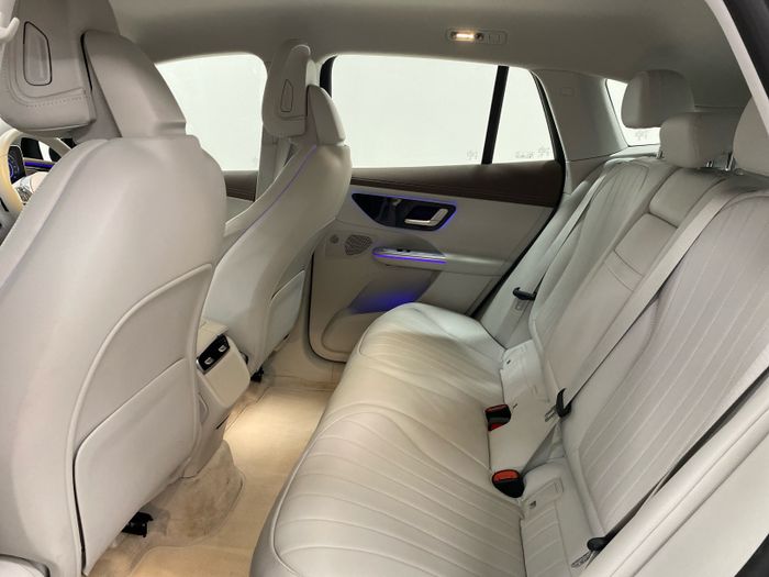 Mercedes-Benz EQE SUV 2024