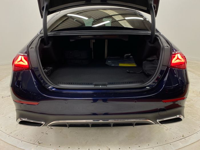 Mercedes-Benz E-Class 2026