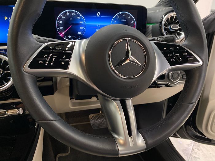 Mercedes-Benz CLA 2025